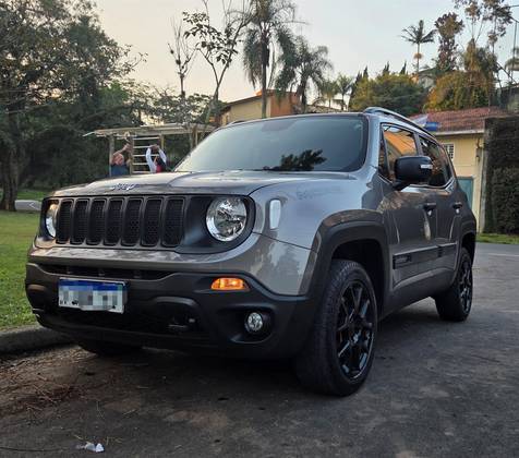 JEEP RENEGADE 2.0 16V TURBO DIESEL MOAB 4P 4X4 AUTOMÁTICO JEEP RENEGADE 2.0 16V TURBO DIESEL MOAB 4P 4X4 AUTOMÁTICO